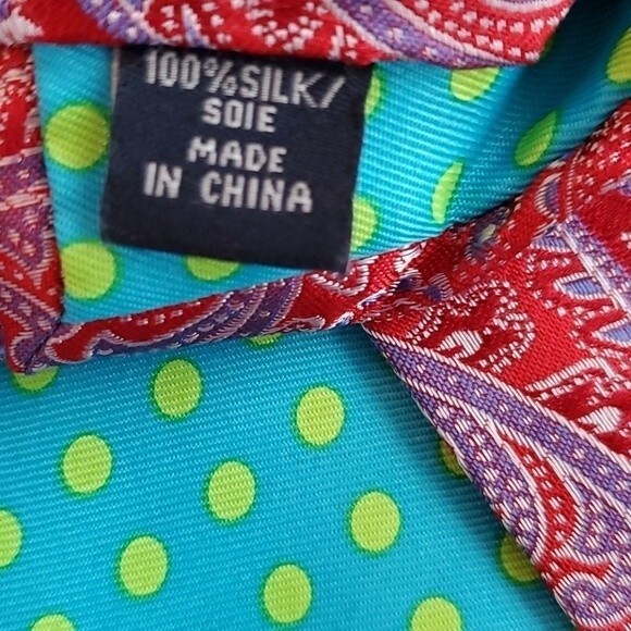 TED BAKER LONDON RED PURPLE PAISLEY SILK TIE 3.25" - Picture 6 of 7